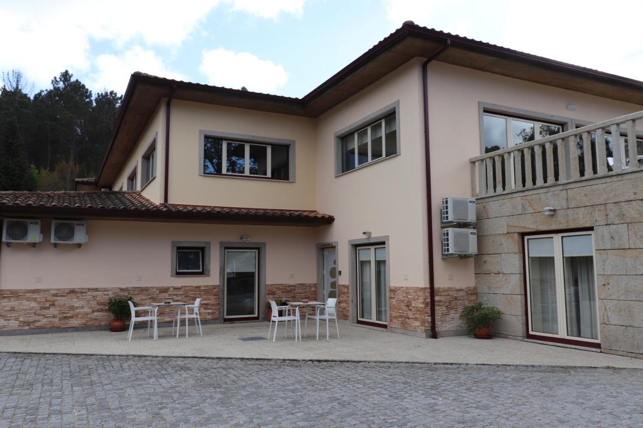 Outeiro Do Moinho Bed & Breakfast Campo do Geres Dış mekan fotoğraf